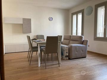 Appartamento di 112 m² con 4 locali a Mantova