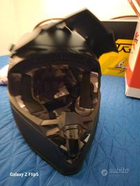 casco S enduro