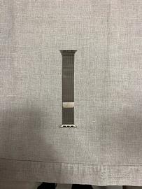 Cinturino loop in maglia milanese oro apple watch