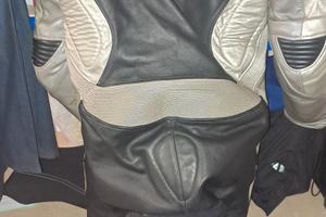 Tuta Dainese in pelle