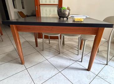 Tavolo per cucina