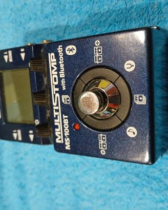 Multieffetto ZOOM MS100 BT
