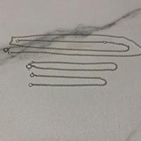 Collana e braccialetto in argento 925.