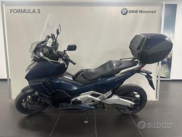 Honda Forza 750