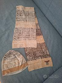 Sciarpa e cappelo Cavalli