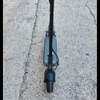 monopattino nineboot