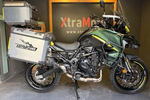 Benelli TRK 702X (2023 - 25) Moto FULL, molti acce