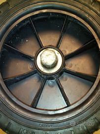 Due ruote tagliaerba tipo honda