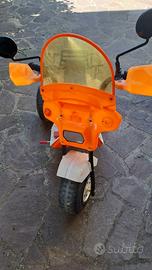 MOTO PEG PEREGO per bimbi 2-6 anni.Nuovissima