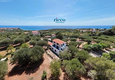 Marina di Camerota: fabbricato indipendente