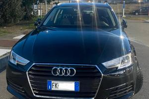 AUDI A4 5ª serie - 2017