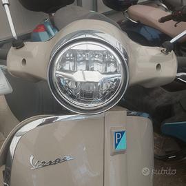 VESPA GTS 300 E5 RST22 PER PARTI DI RICAMBIO