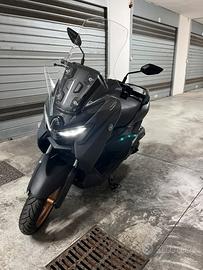 Nmax tech 155, anno 2026