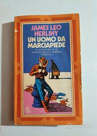 Un uomo da marciapiede