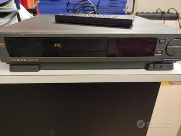 Videoregistratore lettore vhs hitachi M230E
