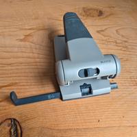 Macchina per bucare fogli carta