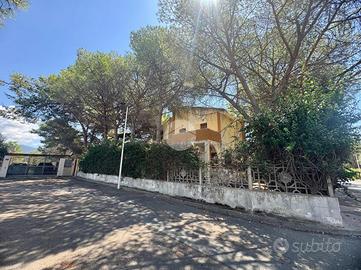 VILLA SINGOLA A QUARTU SANT'ELENA