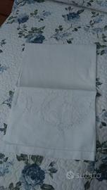 Asciugamani cotone ricamati