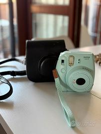 Fujifilm Instax Mini 9 + custodia e pellicole