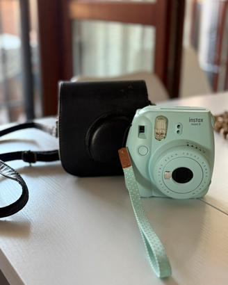 Fujifilm Instax Mini 9 + custodia e pellicole