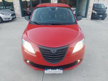 Lancia Ypsilon 1.3 MJT 16V 95 CV 5 porte 2015