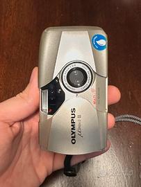 Olymous mju-ii macchiana fotografica compatta