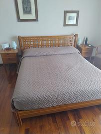 Letto Giorgetti in legno massello noce tanganica