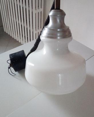 Lampadario vintage anni '70 a saliscendi da cucina