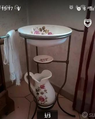 set catino e brocca toilette da camera 