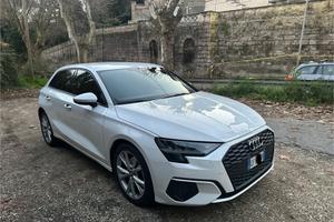 Audi A3 SPB S-Tronic Benzina Hybrid MHEV 2021