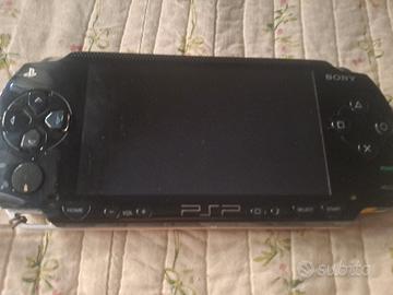 PSP 1004 + 8 Giochi +BORSA RARA ‼️ (SOLO RITIRO)