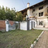 CASA SEMINDIPENDENTE A RIVOLI