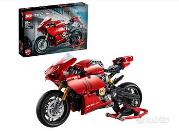 LEGO 42107 Technic Ducati Panigale V4 R