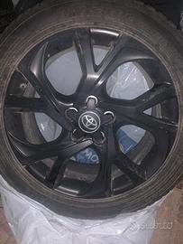 Cerchi in lega Toyota