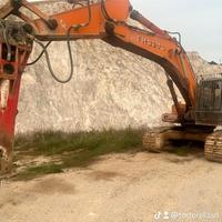 Escavatore Fiat hitachi fh 330.3