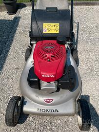 Tosaerba Honda