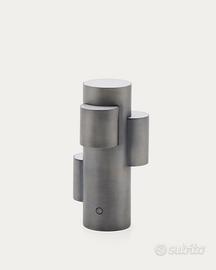 Lampada grigio scuro a LED - contemporanea
