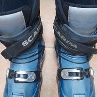 Scarponi scialpinismo donna