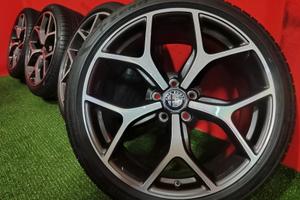 Cerchi Alfa Romeo Giulia NEW 225 40 19 - 255 35 19
