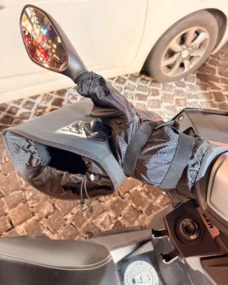 Guanti tucano per scooter