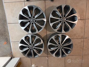 CERCHI IN LEGA ORIGINALI NISSAN  18"
