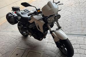 BMW F800R