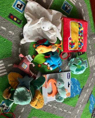 Giochi attività sensoriale prima infanzia