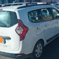 Dacia Lodgy 7 posti, aprile 2016
, 450000 km, 