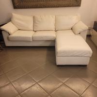 divano letto in pelle