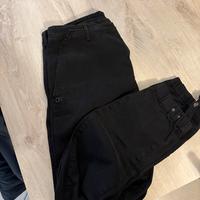 Pantaloni neri