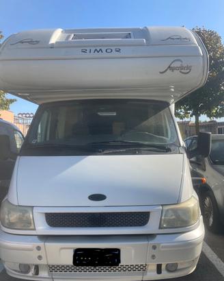 Ford Superbrig 677 TC