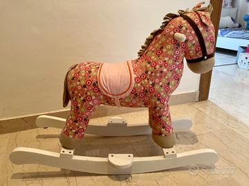 Cavalluccio a dondolo maison du monde