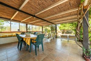 Pretty House: con patio 60mq privato, Wi-Fi e ari