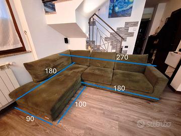 Divano angolare moderno